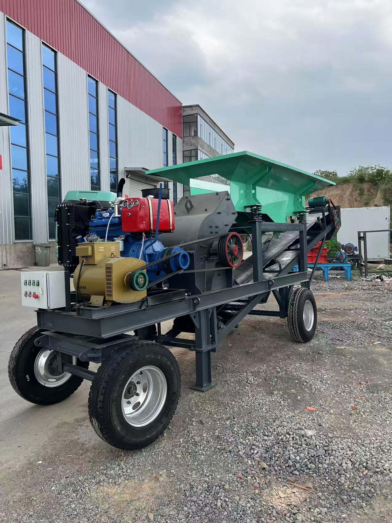 Medium sized stone crusher