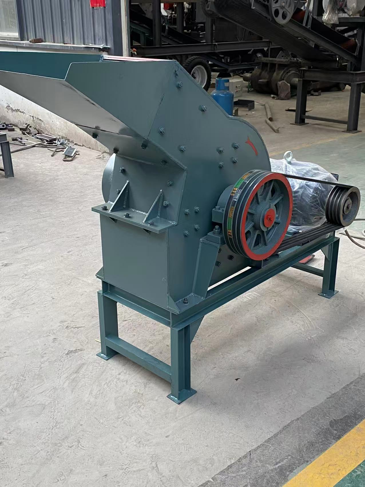 小石料破碎机-12.jpg