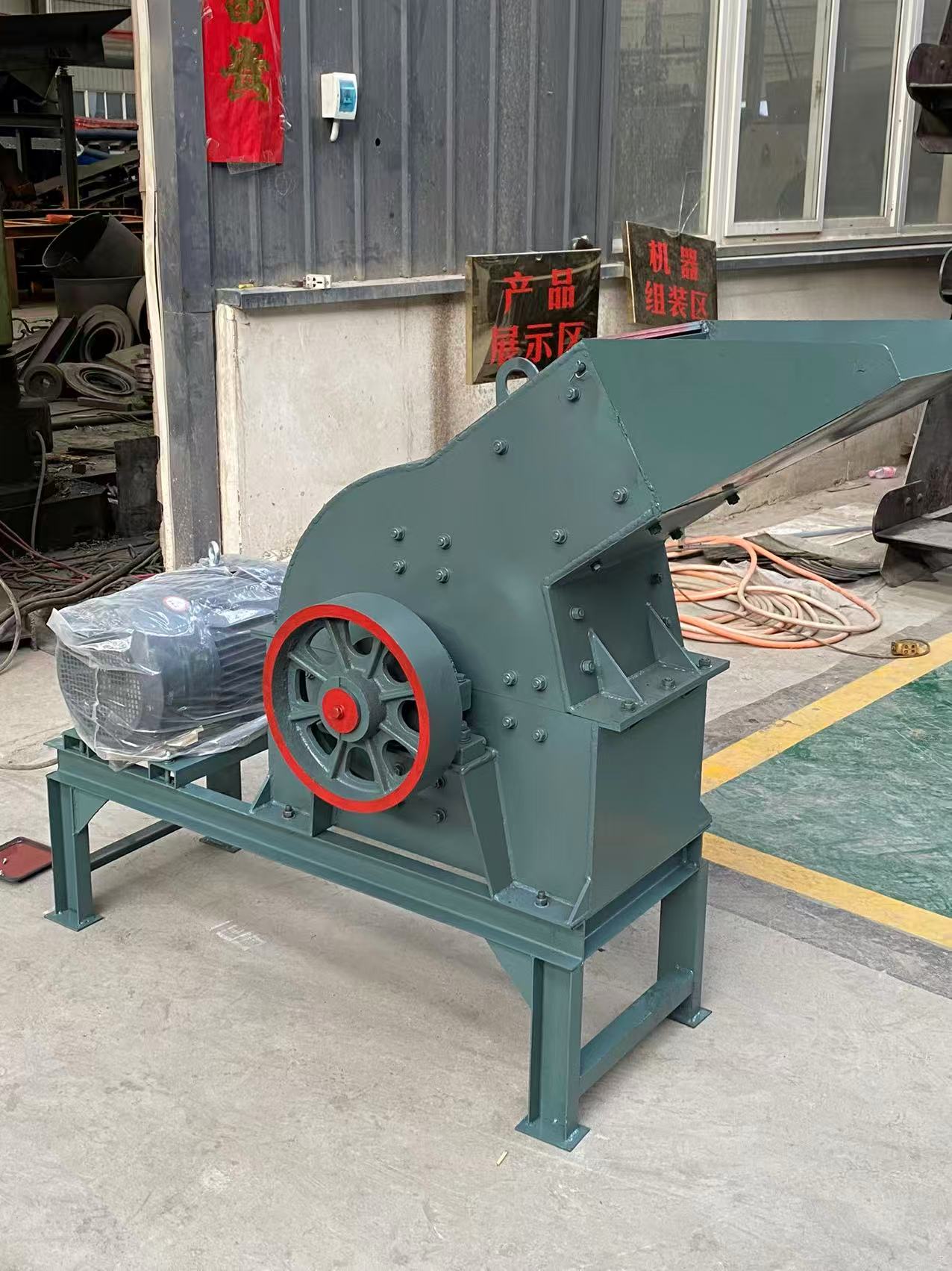 小石料破碎机-11.jpg
