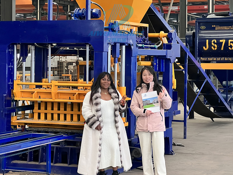 Clients from the Democratic Republic of the Congo Visit Our Brick Machine Factory